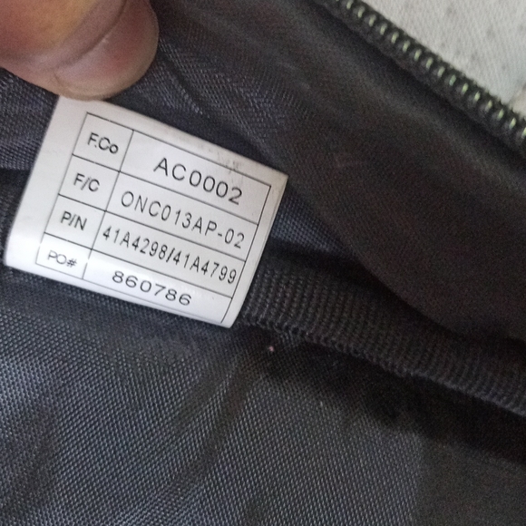 Targus Laptop Bag - Picture 6 of 9